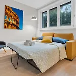 Sanso House